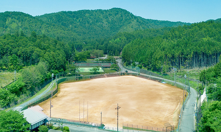 野球場兼運動場