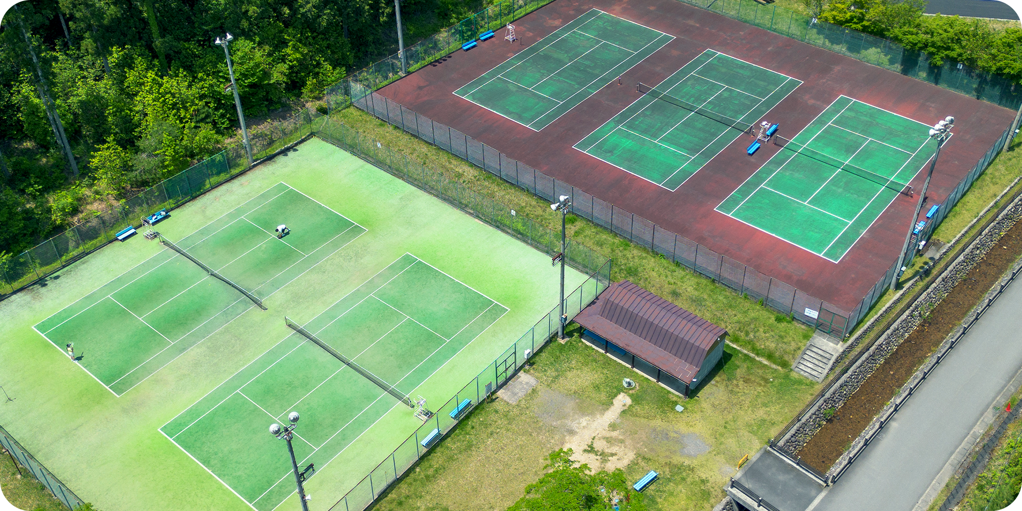 テニスコート