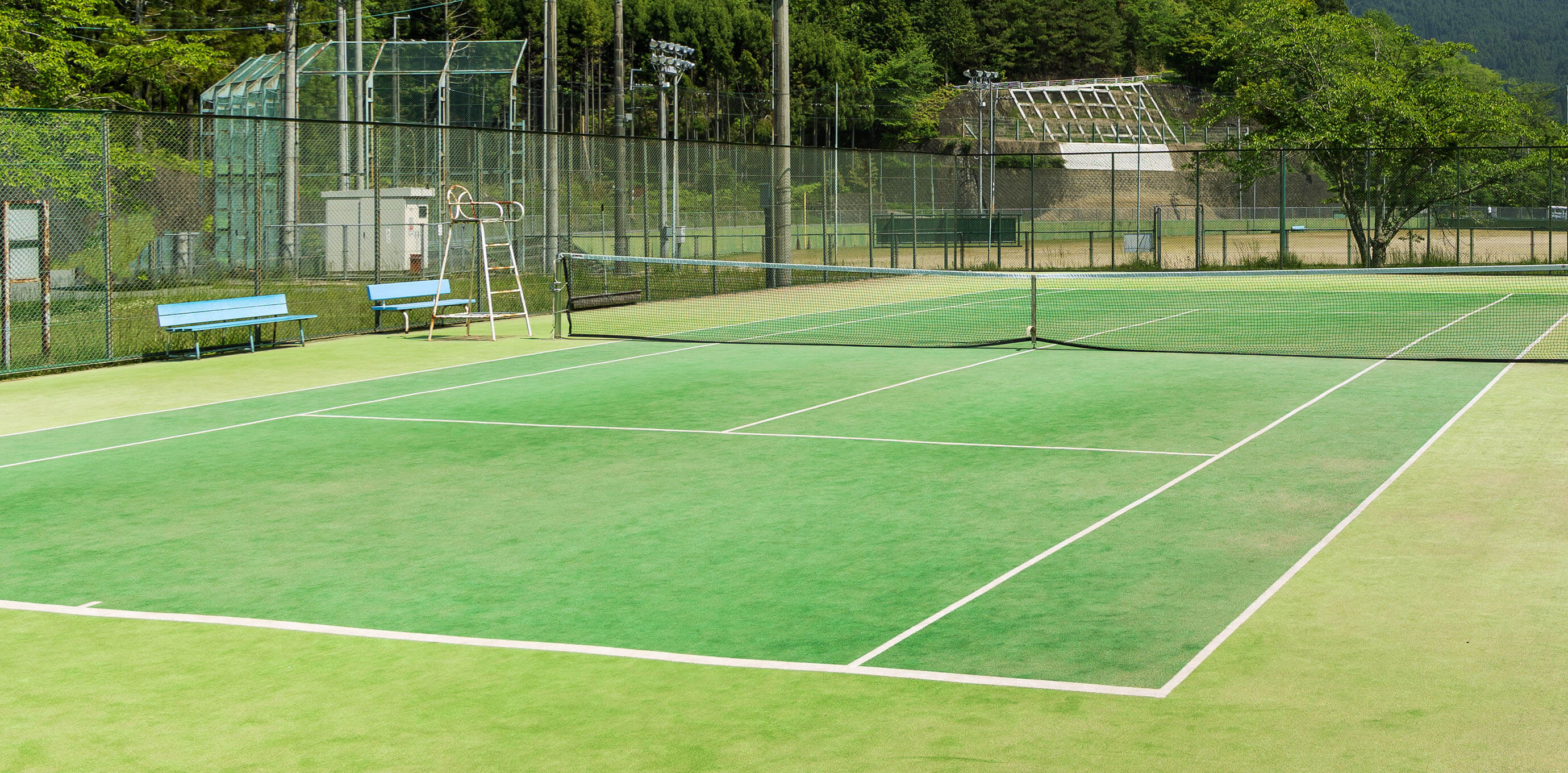 テニスコート